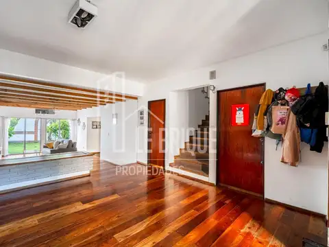 Chalet 6 amb con Jardin