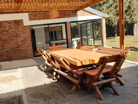 MAQUINISTA SAVIO, ACACIAS BLANCAS , RESIDENCIAL., EXCELENTE UBICACIÓN