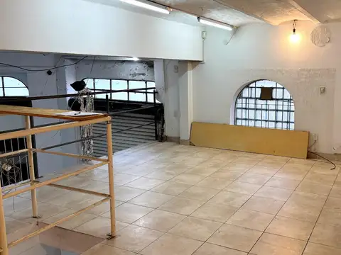 Avenida Carlos Calvo 4000, Piso PB