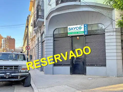 RESERVADO Local 80m2 totales / sin expensas.