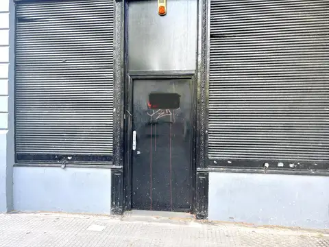 Avenida Carlos Calvo 4000, Piso PB