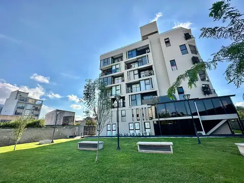 Tapia de Cruz  1382 - cochera