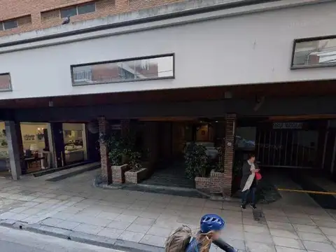 Cochera en venta - 12Mts2 - Retiro