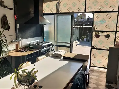 Venta Local Comercial y Casa en planta alta con quincho - Lourdes, Rosario