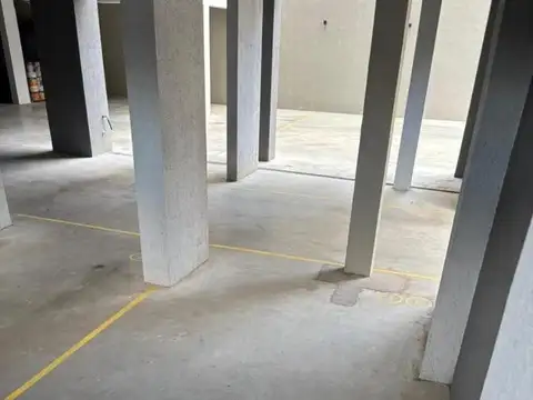 COCHERA PRIVADA EN VENTA! N°18