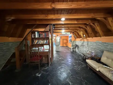 13 e/ 40 y 42 , Piso 0