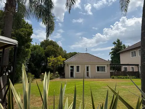 Casa 3 ambientes con 1 baño