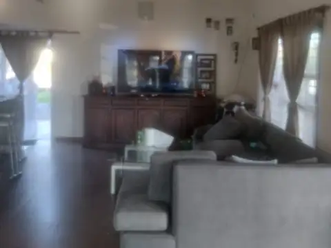 Casa en Venta en Arana, USD 200.000