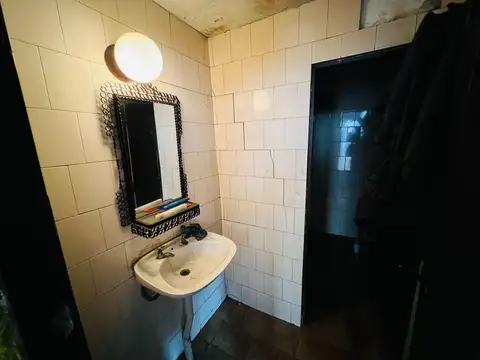 Local en Venta 40 años