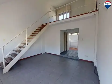 Depto Tipo Casa en Venta de 2 ambientes