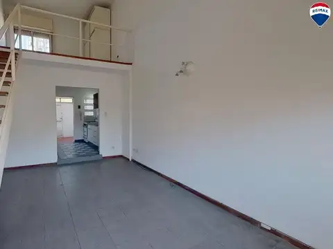 Depto Tipo Casa en Venta de 1 dormitorio