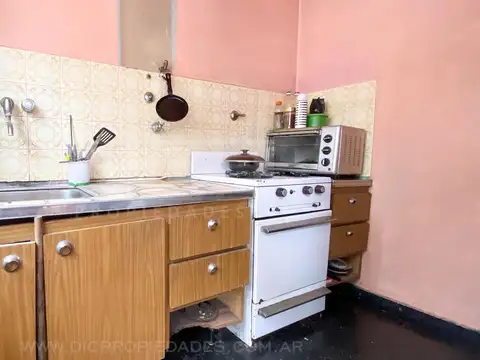 Casa 3 ambientes con 1 baño