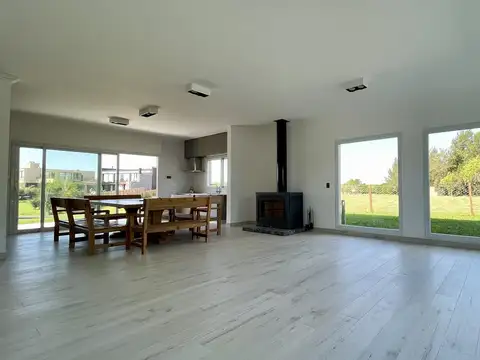 Barrio Nautico Cazal Escobar