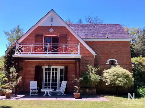 Casa en Venta de 4 dormitorios