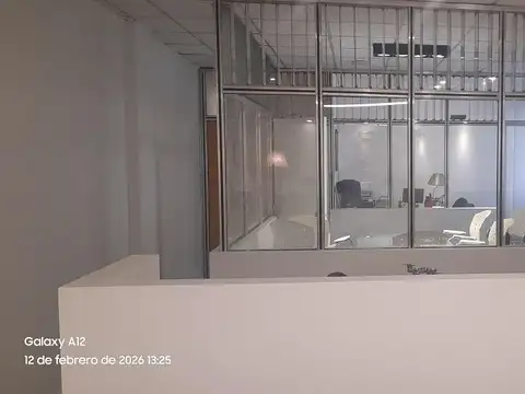 Oficina en Venta al Este