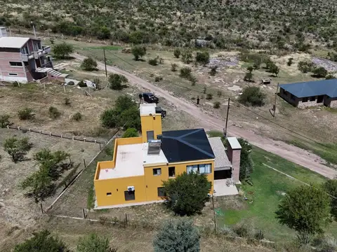 Casa en Venta en Arroyo de los Patos, USD 230.000