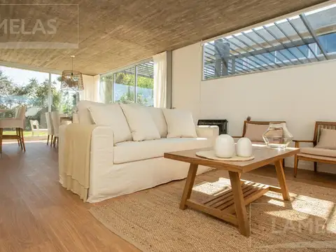 Venta casa en complejo ABRA Funes - 3 dormitorios