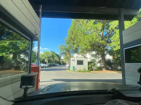 Alquiler Anual Departamento  4 Amb con Cochera y Amarra Propia Barrio Marinas del Sol San Fernando