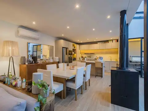 Depto Tipo Casa en Venta 1 año