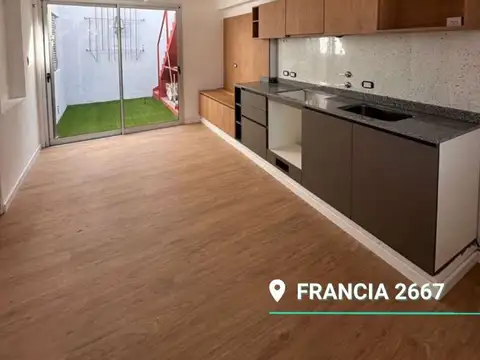 Casa en Venta - Francia 2667