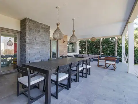 Casa en Alquiler al Noroeste