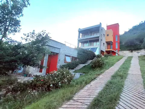 Av. De Los Exploradores 401