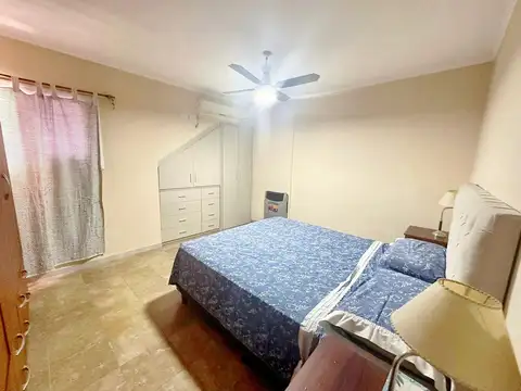 Casa en venta zona semi céntrica