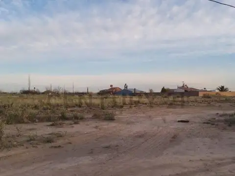 Estanislao Salas , Piso 0