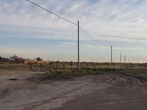 Venta Lote San RafaelExcelente oportunidad de inversión en San Rafael, Mendoza. Se vende un ampl...