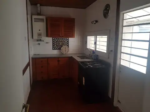 Casa en Alquiler con 1 cochera