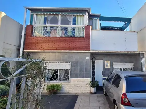 Venta 2 Departamento tipo casa Multifamiliar