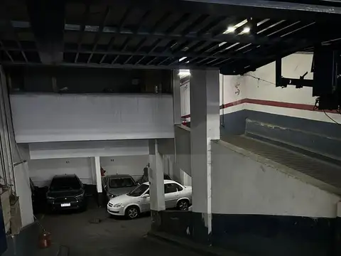 Cochera espaciosa en Palermo