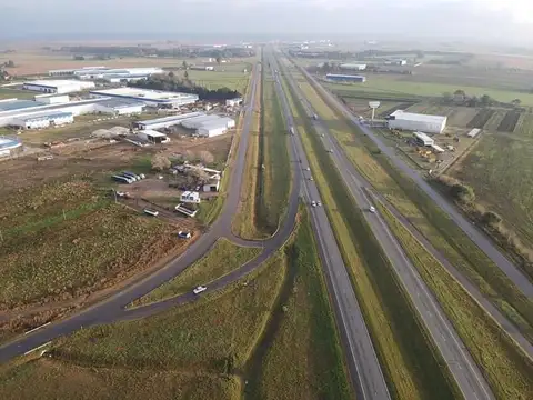 Parque Industrial PIRCA - Autopista Rosario - Buenos Aires - Lotes 2400 m2