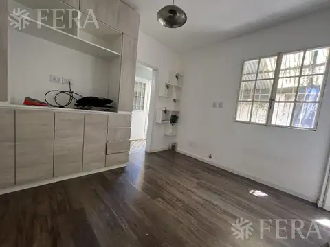 Depto Tipo Casa en Venta en Bernal, USD 64.000