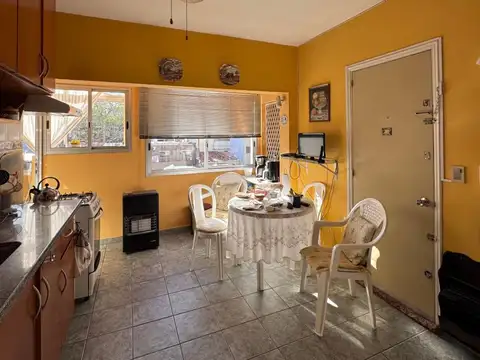 Departamento 5 ambientes con 2 baños