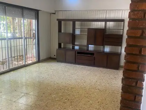 Departamento en Alquiler de 3 dormitorios