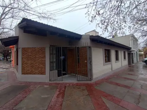 Ingeniero Huergo 300