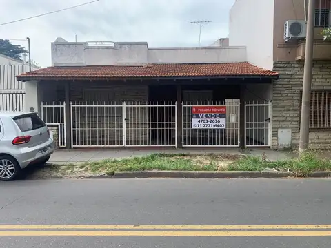 Venta Casa 3 Amb Lote Propio p/modernizar Padilla V. Martell