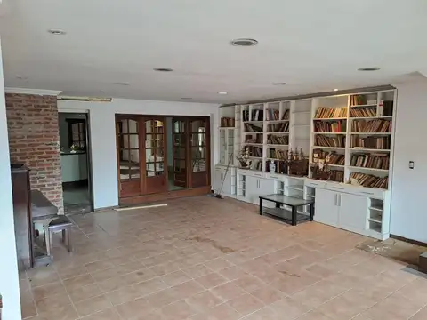 Casa en Venta en Temperley, USD 289.000