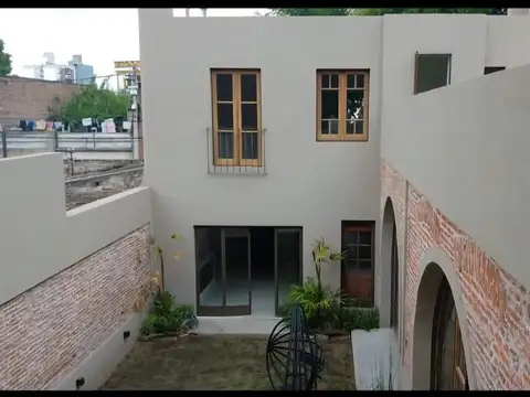 Casa en Venta en Nuestra Señora De Lourdes, USD 420.000