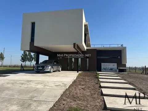 Venta Casa en San Lucas 3 Dormitorios Canning