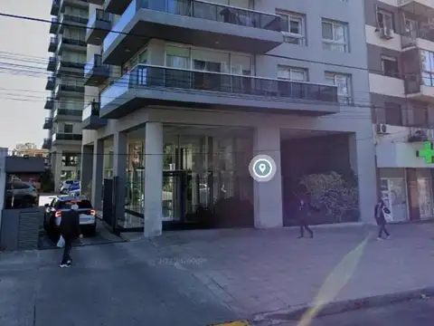 Avenida Maipú y Presidente Hipólito Yrigoyen