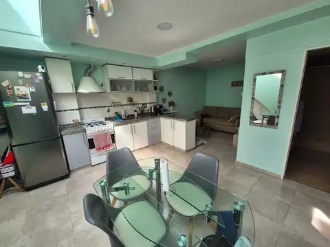Depto Tipo Casa en Venta de 2 dormitorios