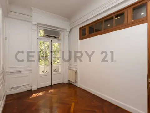 Oficina en Venta en Recoleta, USD 350.000