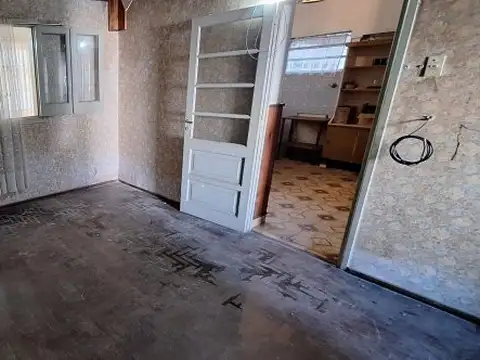 CASA DE 2 DORMITORIO EN VENTA