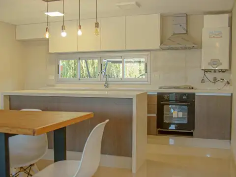 Casa en Venta en La Celia, USD 138.500