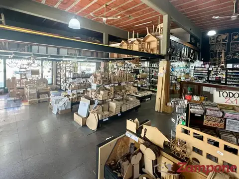 Local en Venta en Temperley, USD 2.200.000