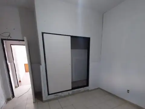 Departamento en Alquiler en Mitre, $ 430.000