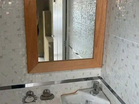 Local en Alquiler en Remedios De Escalada, $ 500.000