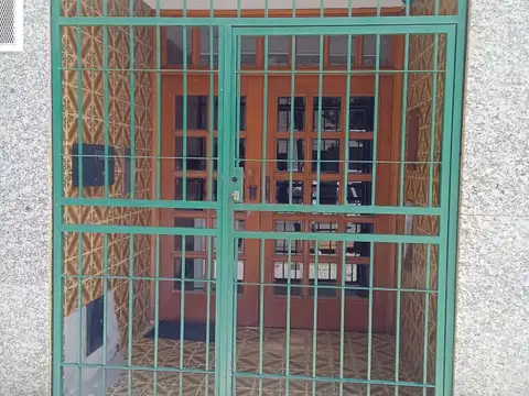 Dean Funes 2000, Piso 7